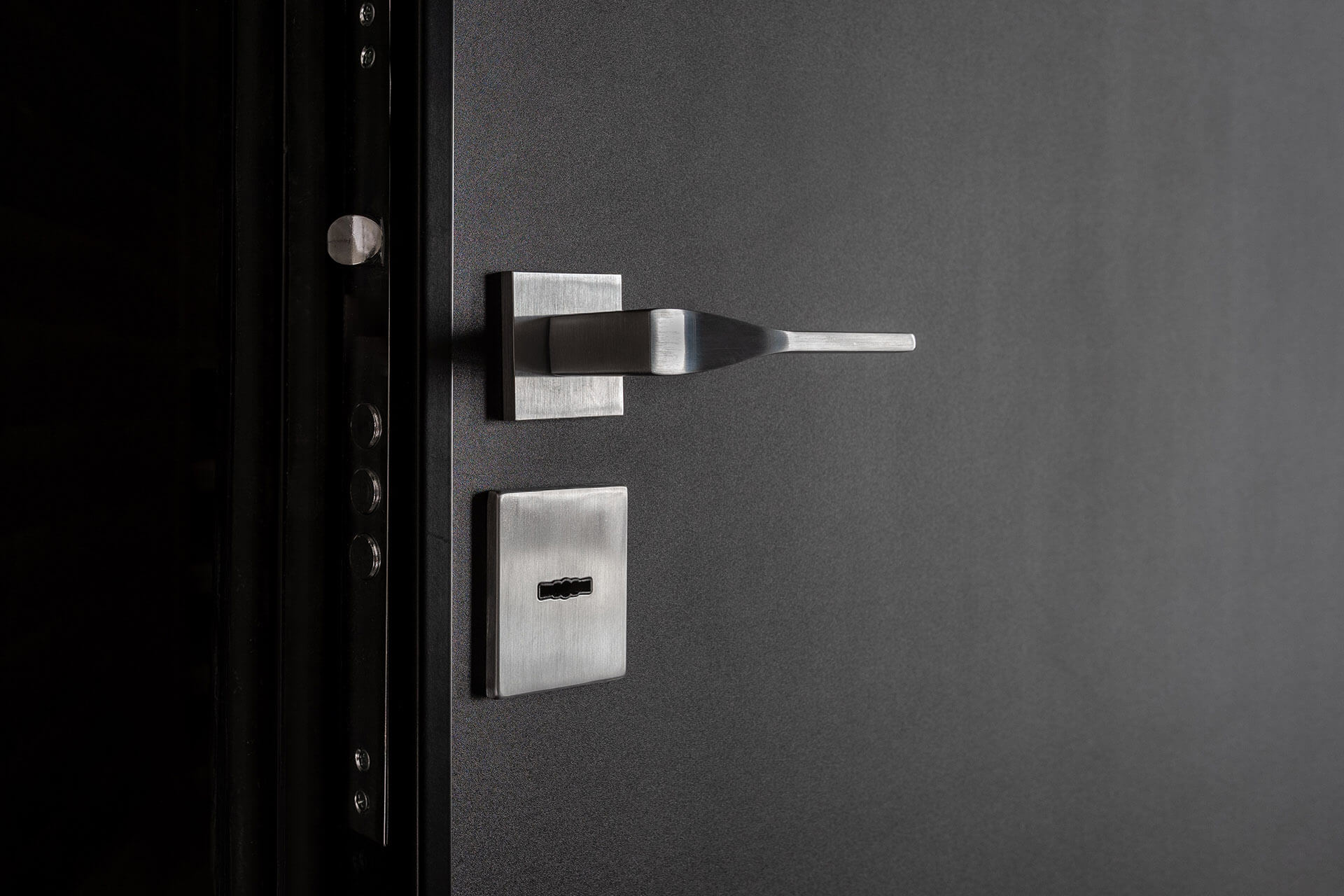 Hardware compatible with all WPC doors icon — Fatima Doors Industry UAE